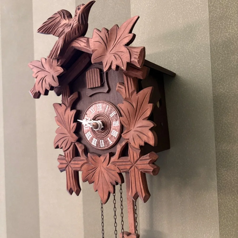 Vtg Herbert‎ Herr Cuckoo Clock Working Wood Black Forest Bird Leaf Brown